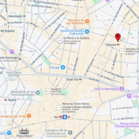 Pequeno Rincon Para 3, En Plaza De Chueca Madrid Kültér fotó